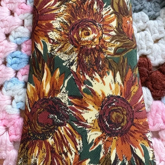 Men’s Vintage Abside Sunflower Neck Tie - Picture 2 of 6
